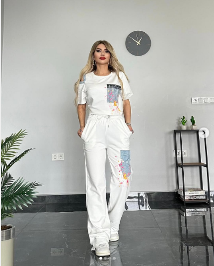 Women Printed Co-Ord set With Crop Top And Jogger